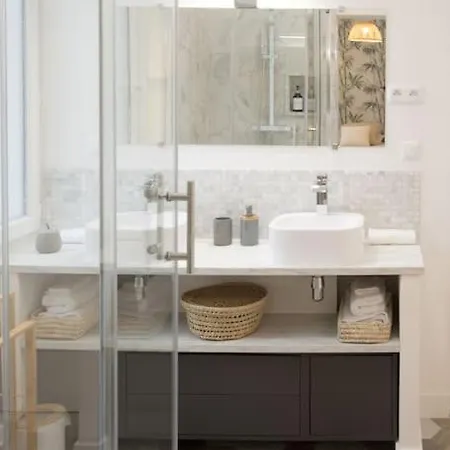 St Aubin Dans Un Ecrin De Verdure *