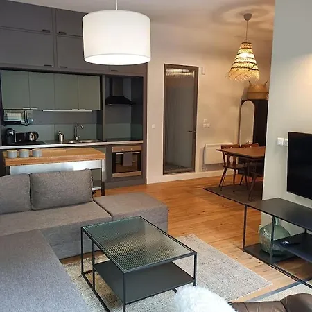 St Aubin Dans Un Ecrin De Verdure Toulouse