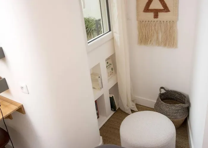 St Aubin Dans Un Ecrin De Verdure * Τουλούζη