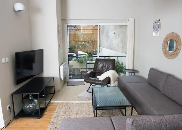 St Aubin Dans Un Ecrin De Verdure Toulouse