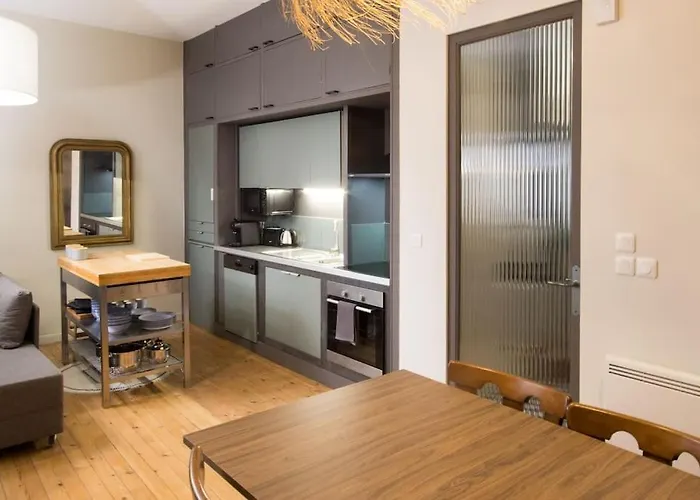 St Aubin Dans Un Ecrin De Verdure Toulouse